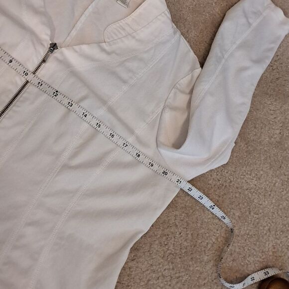 Zenergy by Chico’s Jacket Size Large Mandie Mixed Fabric Collarless Zipper Front - Picture 10 of 13